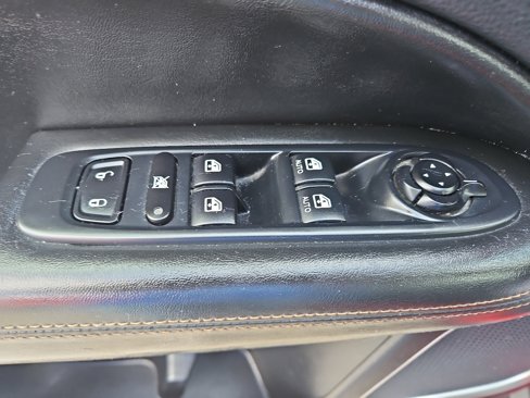 Used 2021 Jeep Compass Limited image 19