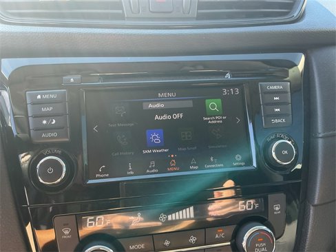Used 2018 Nissan Rogue SV w/ Premium Package image 20