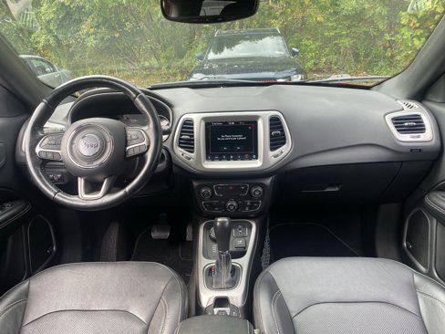 Certified 2021 Jeep Compass 80th Special Edition w/ Sun and Sound Group image 39