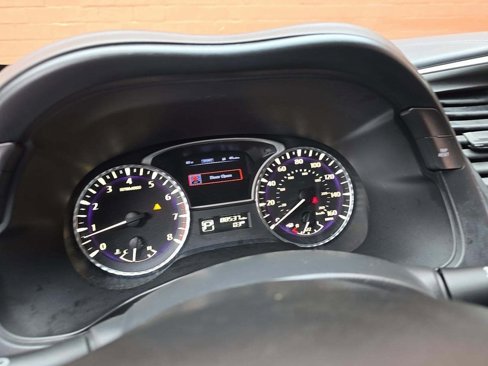 Used 2018 INFINITI QX60 AWD w/ Premium Plus Package image 8