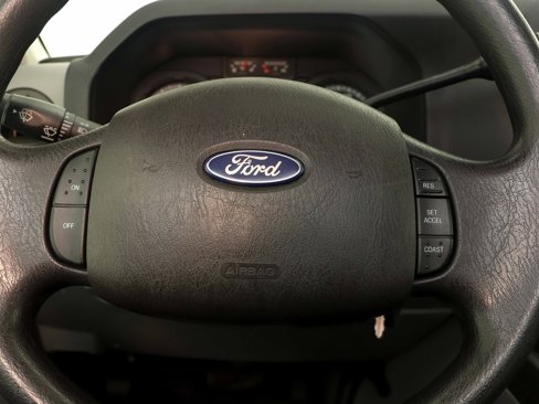 Used 2011 Ford E-350 and Econoline 350 XLT image 23