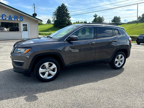 Used 2019 Jeep Compass Latitude w/ Popular Equipment Group image 3