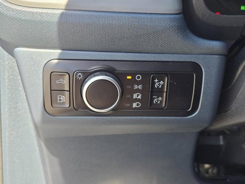 Used 2023 Ford Maverick XL image 19