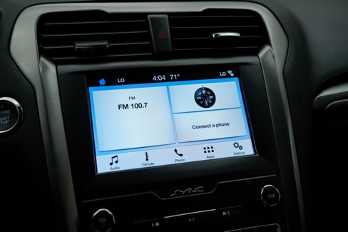 Used 2019 Ford Fusion SE image 9