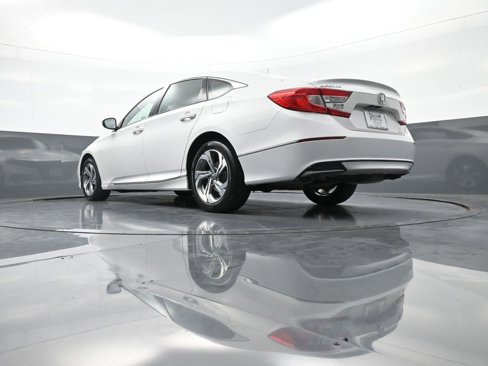 Certified 2019 Honda Accord EX image 32