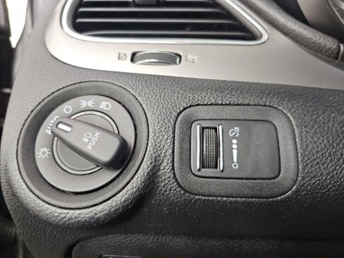 Used 2019 Dodge Journey Crossroad image 17