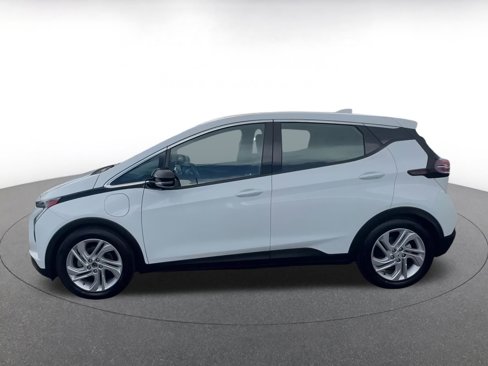 Used 2023 Chevrolet Bolt LT w/ Driver Confidence Package image 9