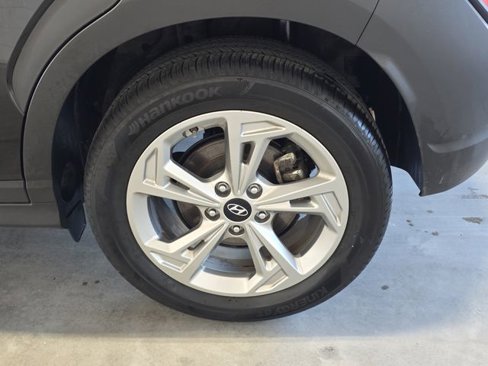 Certified 2022 Hyundai Kona SEL image 33