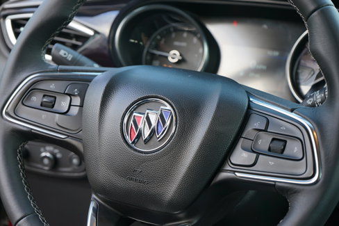 Used 2023 Buick Encore GX Select w/ Sport Touring Package image 20