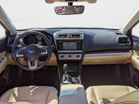 Used 2017 Subaru Outback 2.5i Limited image 18