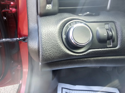 Used 2013 Chevrolet Malibu LT image 33