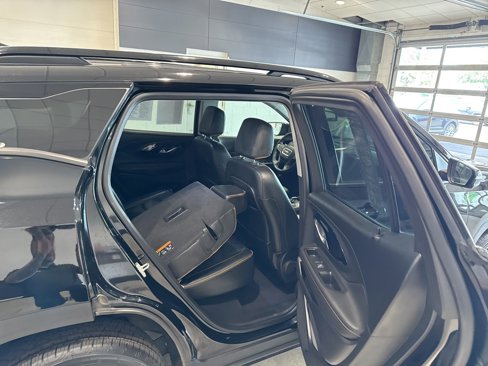 Certified 2023 GMC Terrain AT4 image 15