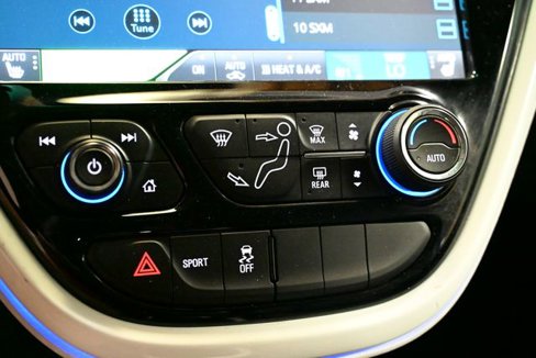 Used 2017 Chevrolet Bolt Premier w/ Driver Confidence II Package image 31