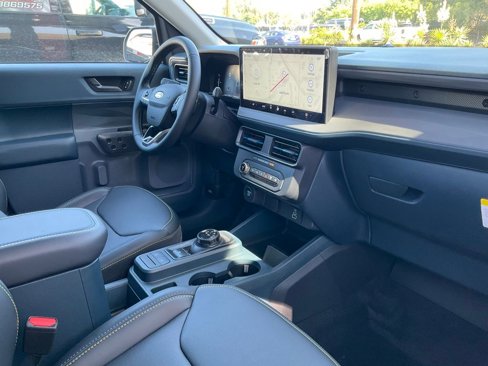 New 2025 Ford Maverick Lobo image 72