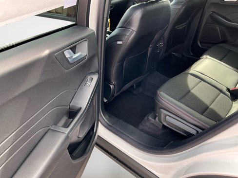 New 2025 Ford Escape ST-Line w/ Tech Pack #1 image 10