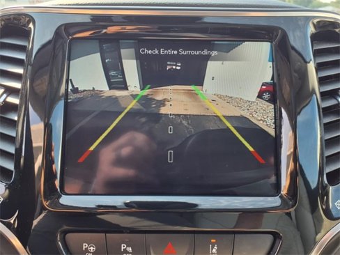 Used 2021 Jeep Cherokee Limited w/ Elite Package image 17