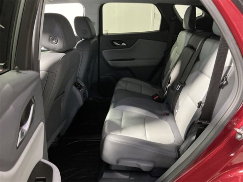 Used 2020 Chevrolet Blazer LT image 31