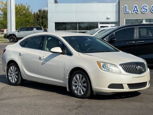 Used 2015 Buick Verano image 32