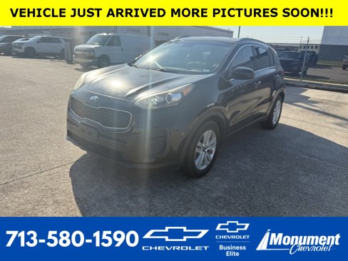 Used 2018 Kia Sportage LX w/ LX Popular Package image 1