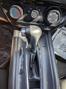Used 2020 Honda HR-V Sport image 13