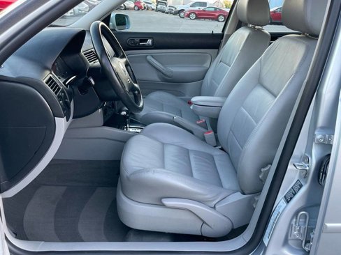 Used 2002 Volkswagen Jetta GLS image 7