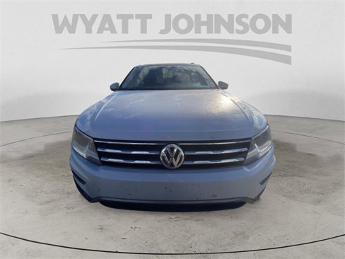 Used 2018 Volkswagen Tiguan SEL image 14