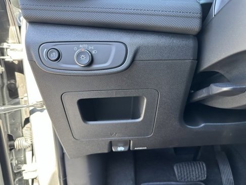 New 2025 Chevrolet TrailBlazer LT w/ Convenience Package image 10