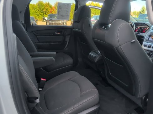Used 2016 GMC Acadia SLE image 38