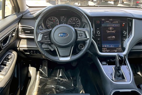 Used 2022 Subaru Outback Limited image 8