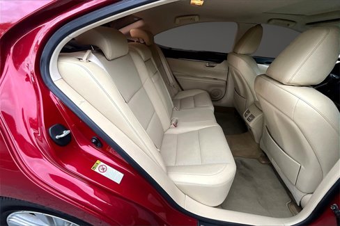 Used 2015 Lexus ES 350 w/ Premium Package image 22