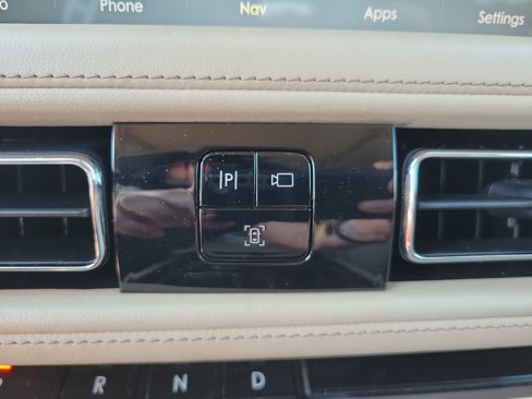 Used 2020 Lincoln Aviator Reserve w/ Equipment Group 202A image 25