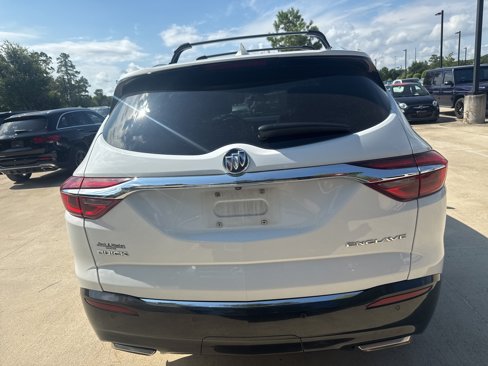 Used 2018 Buick Enclave Essence w/ LPO, Hit The Road Package image 5
