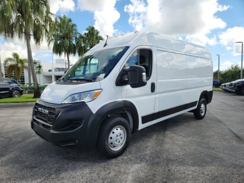 Used 2023 RAM ProMaster 2500 image 13
