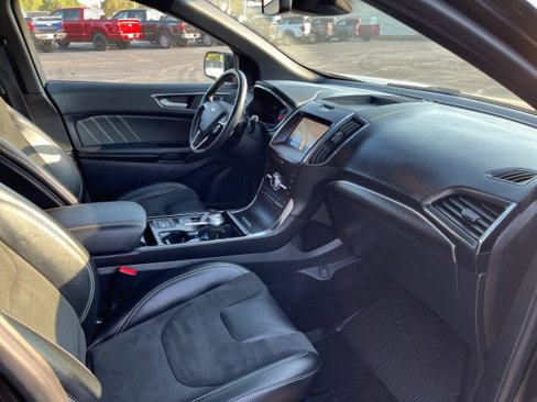 Used 2020 Ford Edge ST w/ Equipment Group 401A image 23