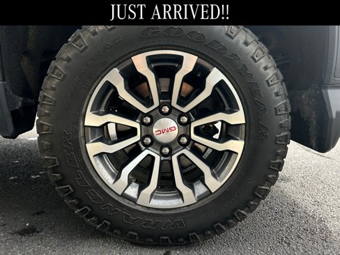 Used 2021 GMC Sierra 1500 AT4 w/ AT4 Premium Package image 6