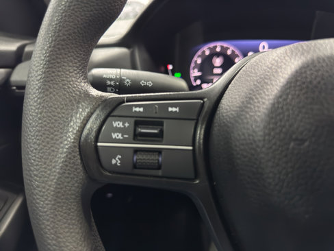 Used 2023 Honda Accord EX image 27