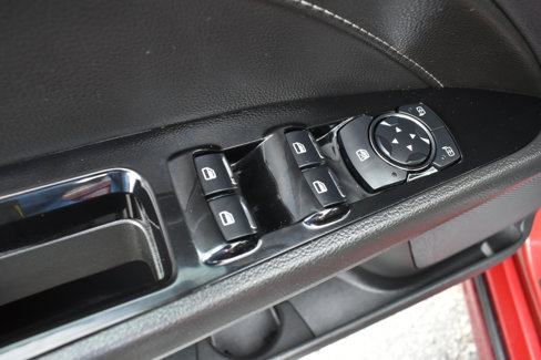 Used 2015 Ford Fusion Titanium image 41