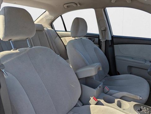 Used 2009 Kia Optima LX image 19