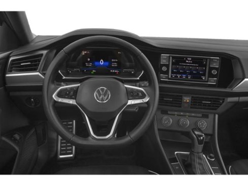 Used 2024 Volkswagen Jetta Sport image 7
