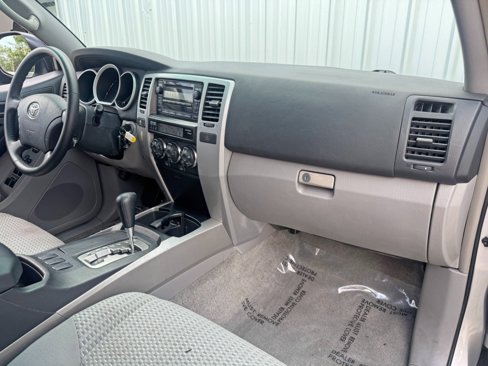Used 2008 Toyota 4Runner SR5 image 12