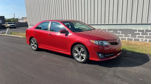Used 2012 Toyota Camry XLE image 5