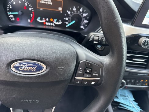 Used 2020 Ford Escape SE image 27