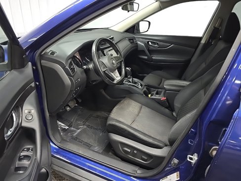 Used 2019 Nissan Rogue SV image 28