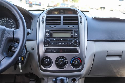 Used 2006 Kia Spectra image 13