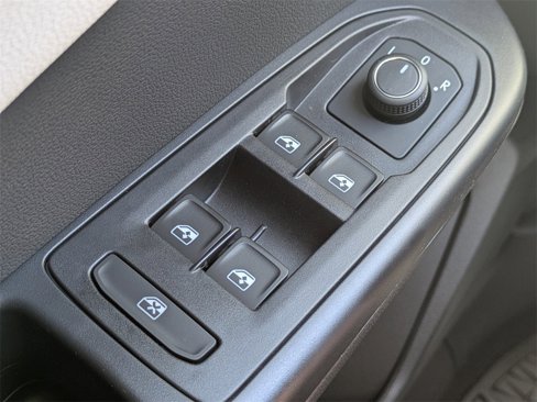 New 2025 Volkswagen Taos S image 22