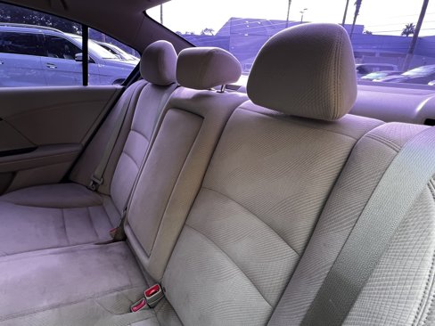 Used 2016 Honda Accord EX image 32