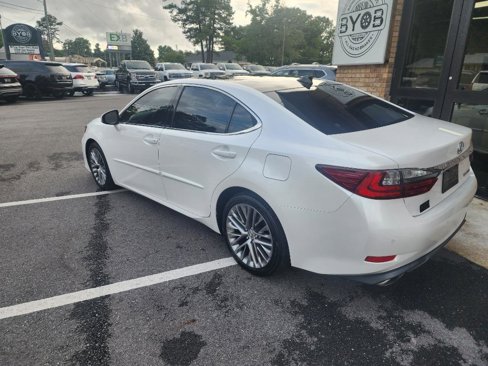 Used 2016 Lexus ES 350 image 4