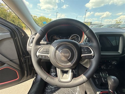 Used 2018 Jeep Compass Trailhawk w/ Popular Equipment Group image 14