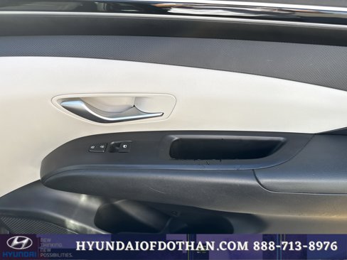 Certified 2022 Hyundai Tucson SE image 17