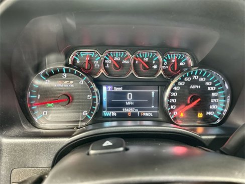 Used 2018 Chevrolet Silverado 1500 LT w/ All Star Edition image 10